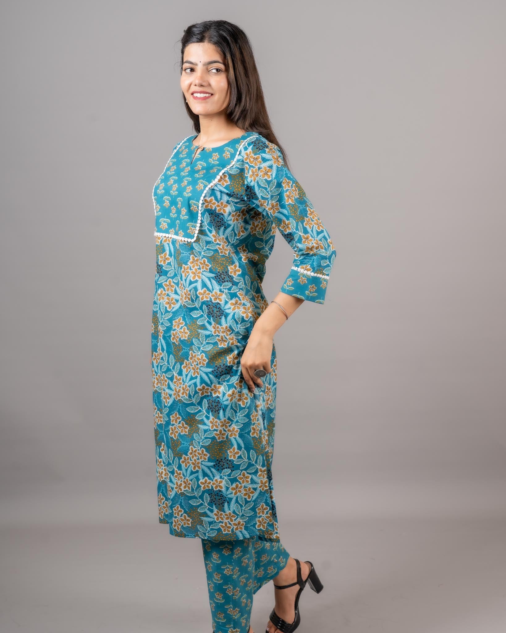 Women's Printed Cotton Kurta Set