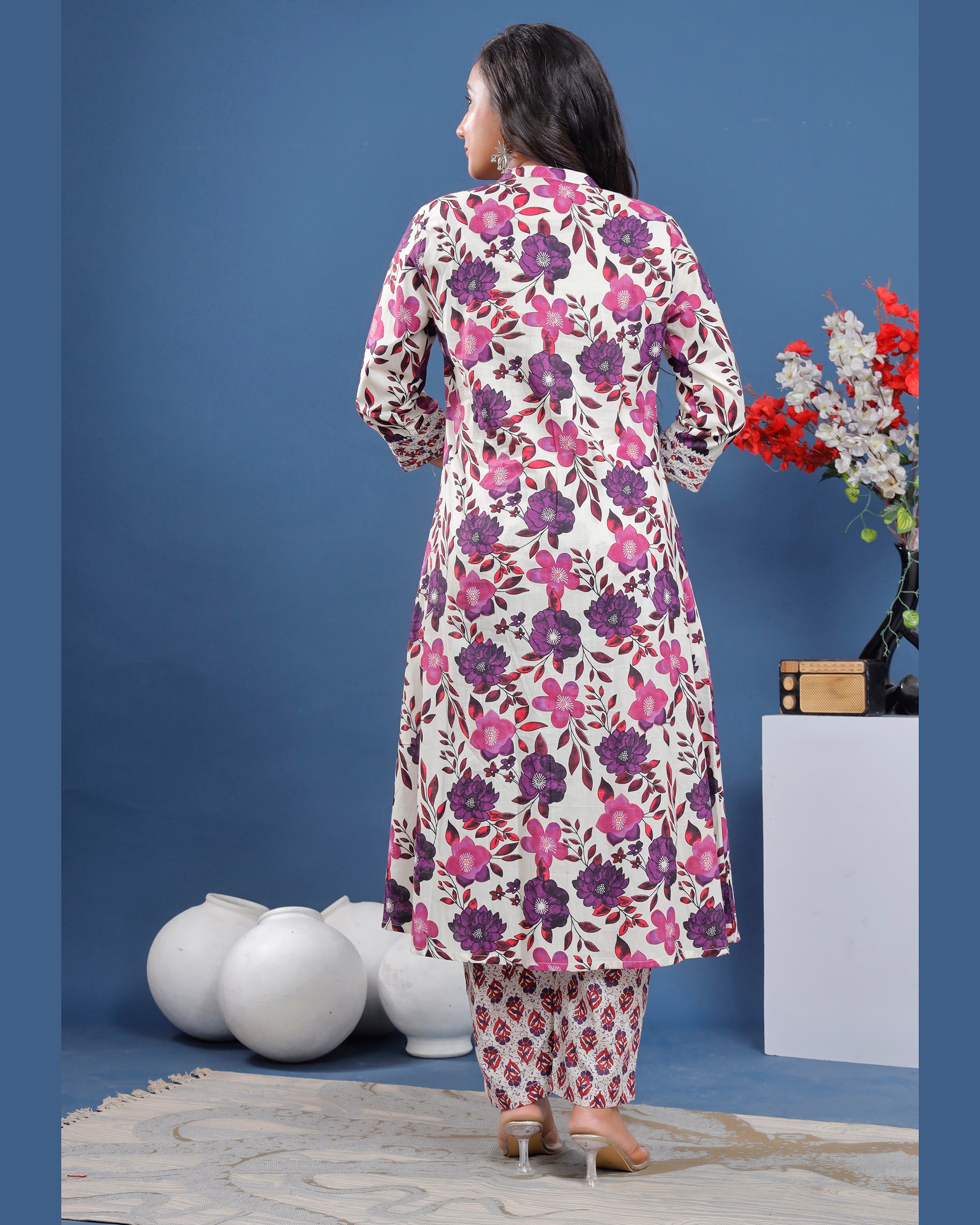 Women Printed Cotton Kurta Set