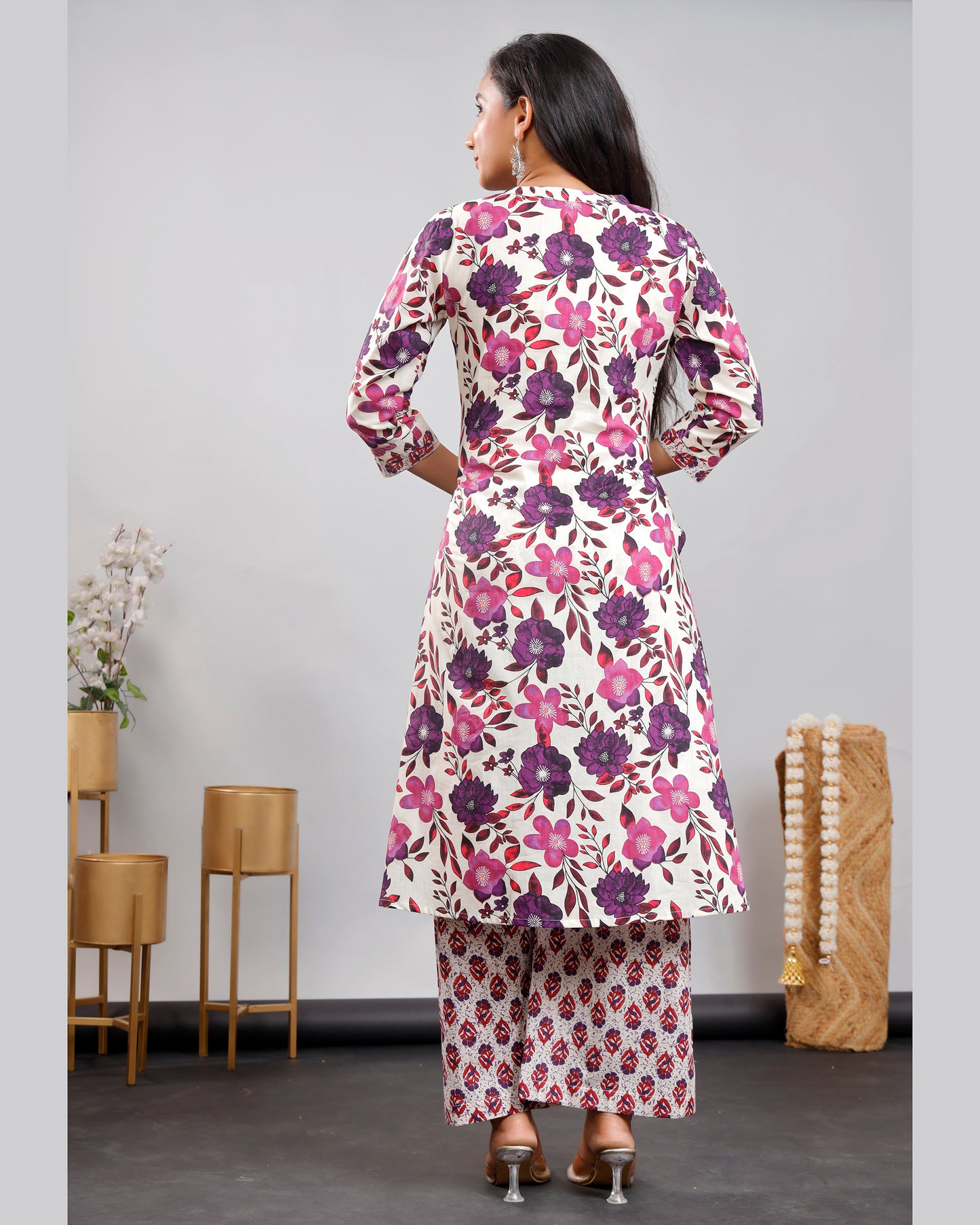 Women Printed Cotton Kurta Set