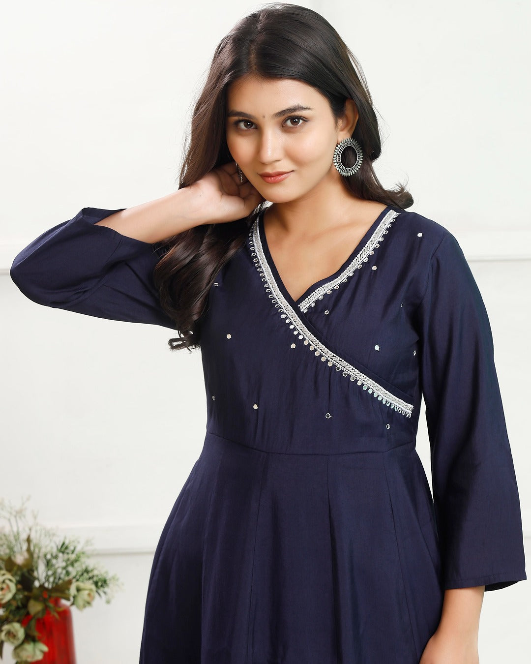 Women Hand Embroidered Cotton kurta set