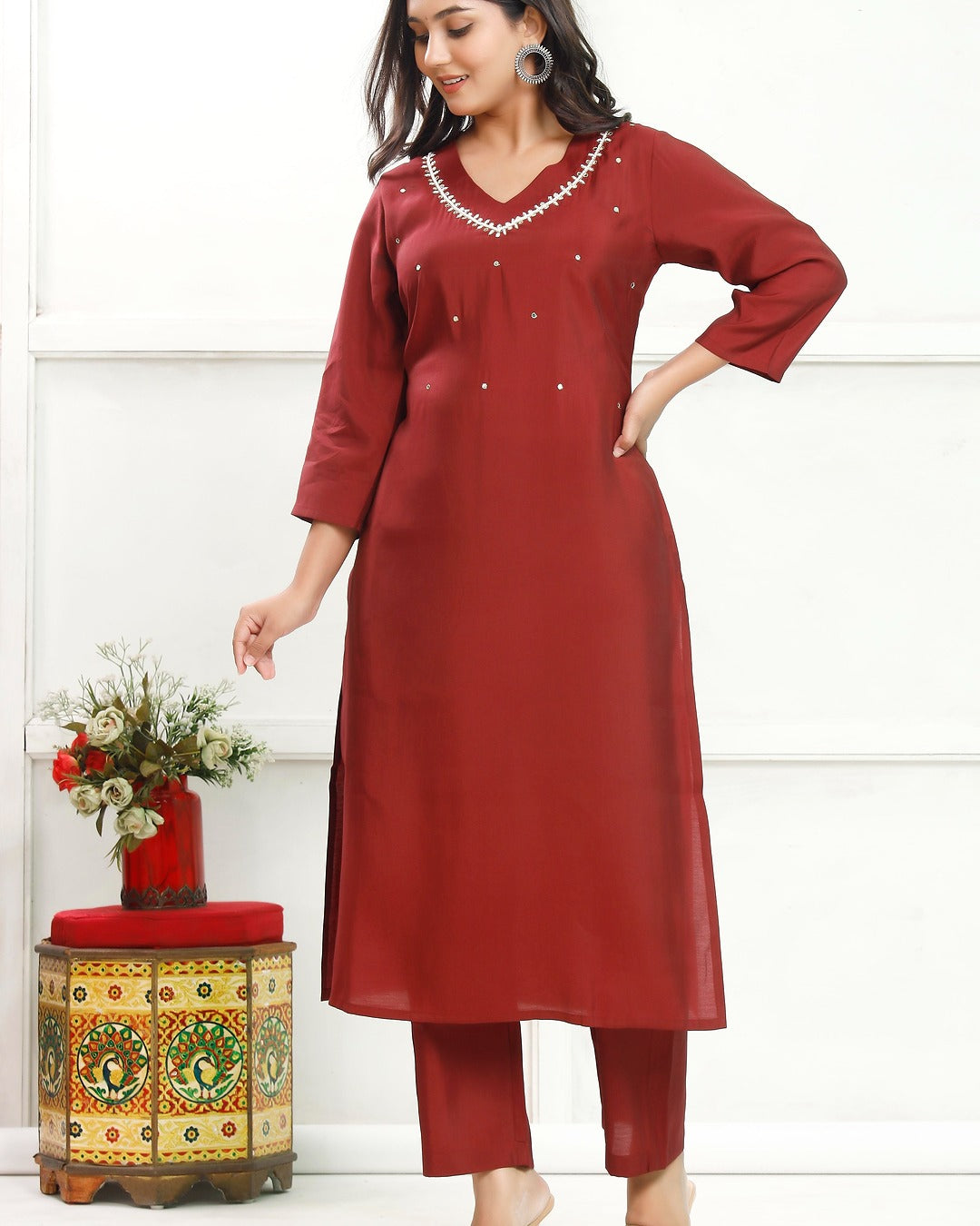 Women Hand Embroidered Cotton kurta set