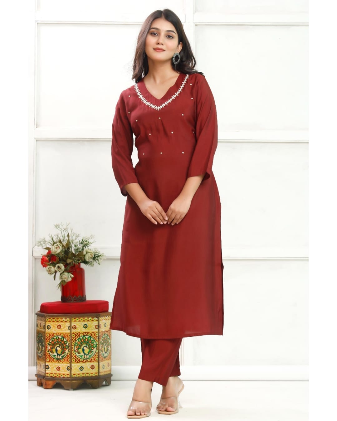 Women Hand Embroidered Cotton kurta set