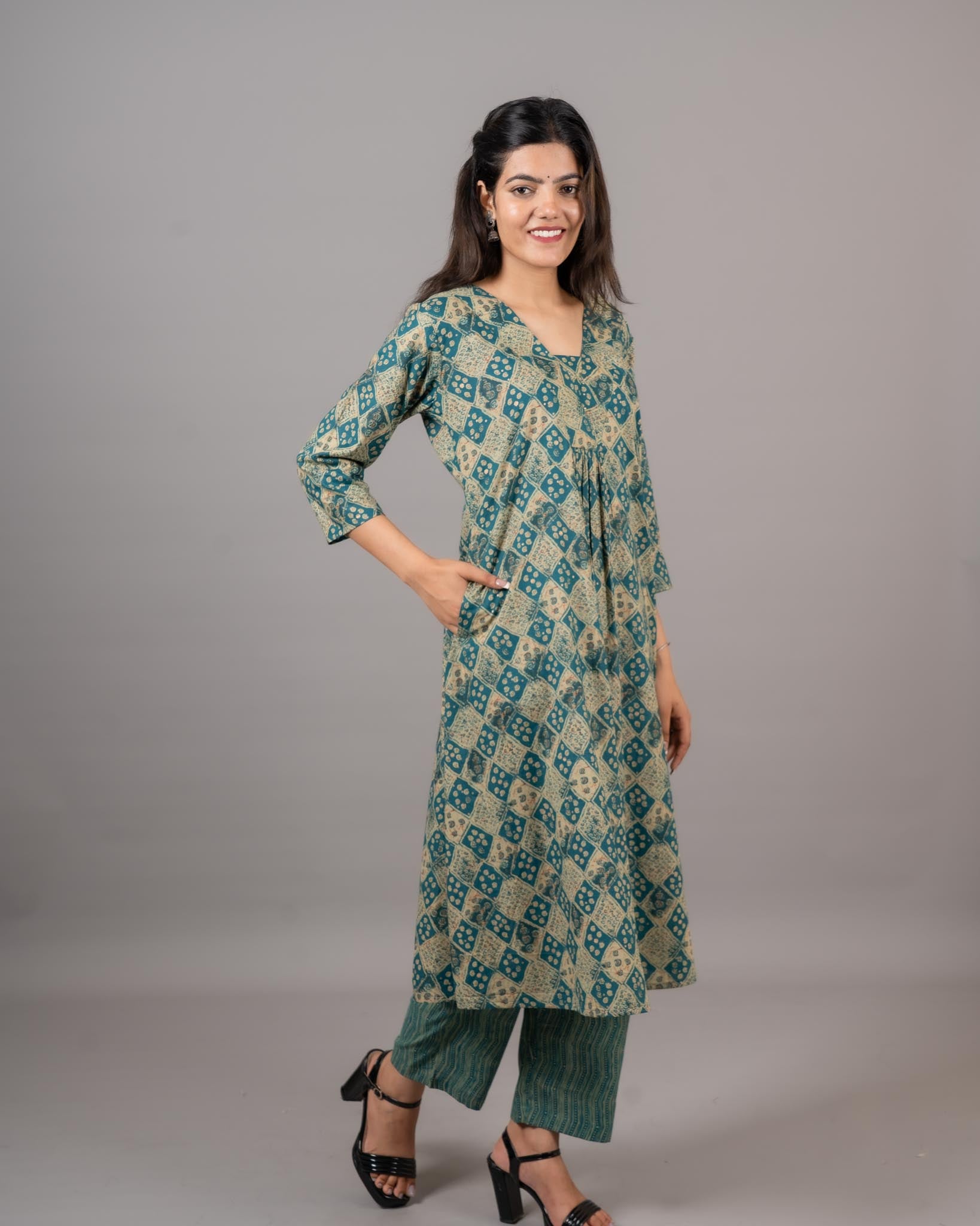 Women's Printed Cotton Kurta Set